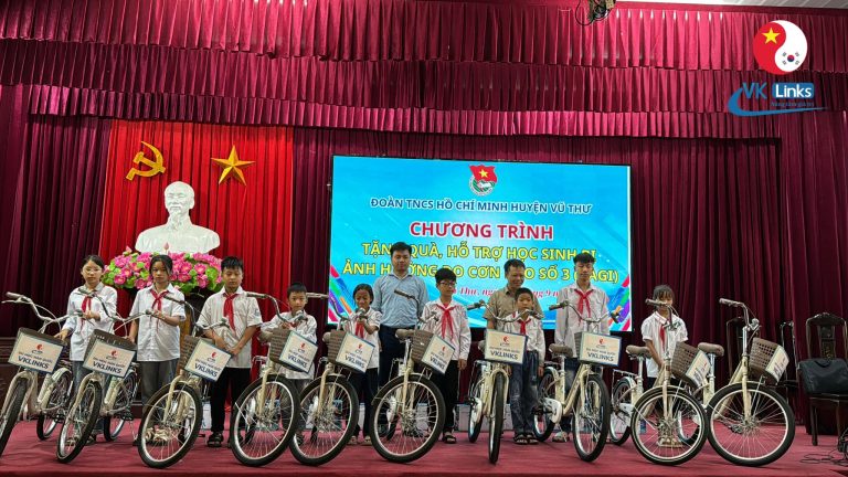 VKLINKS TRAO TẶNG 10 XE ĐẠP CHO TRƯỜNG HỌC TẠI THÁI BÌNH